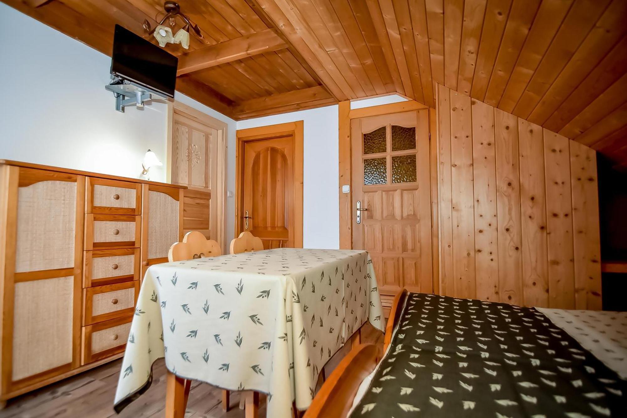 Willa Pod Orlem Jacuzzi Sauna Kościelisko Kültér fotó